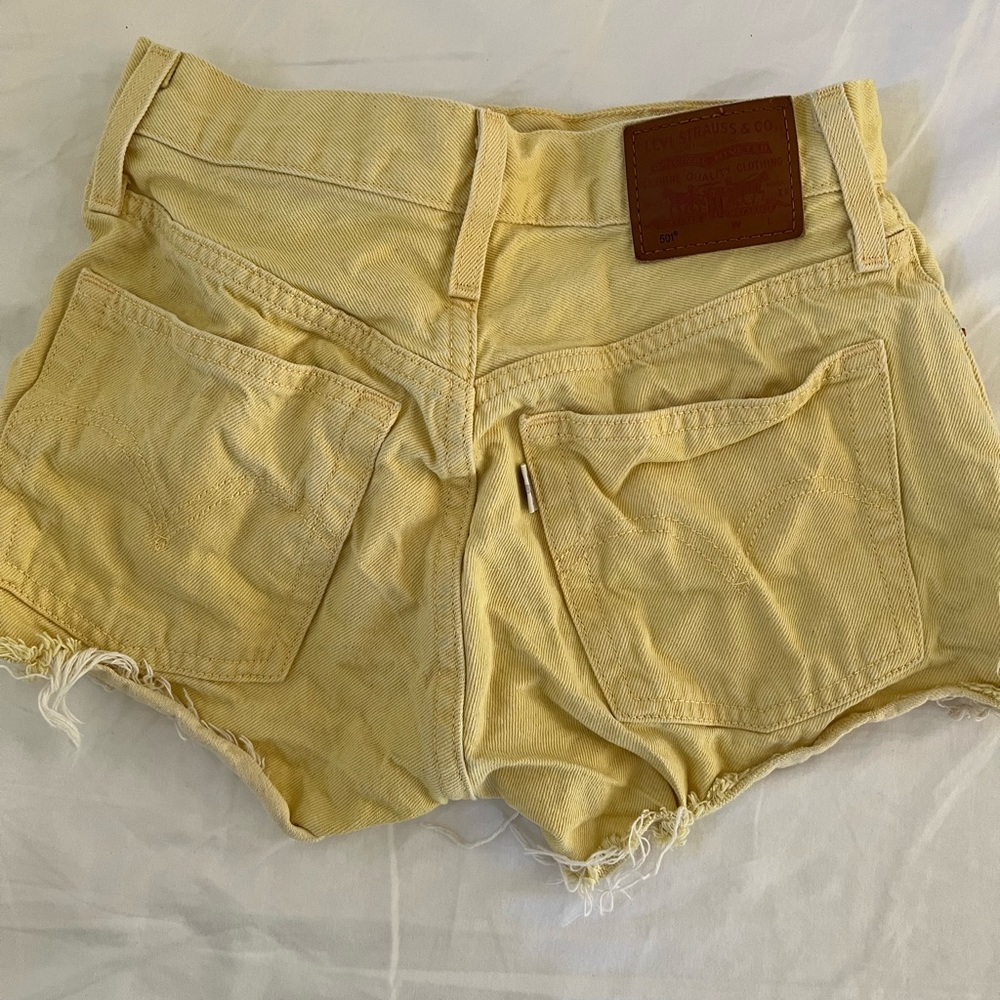 501® ORIGINAL HIGH RISE WOMEN'S SHORTS - Picture 4 of 4